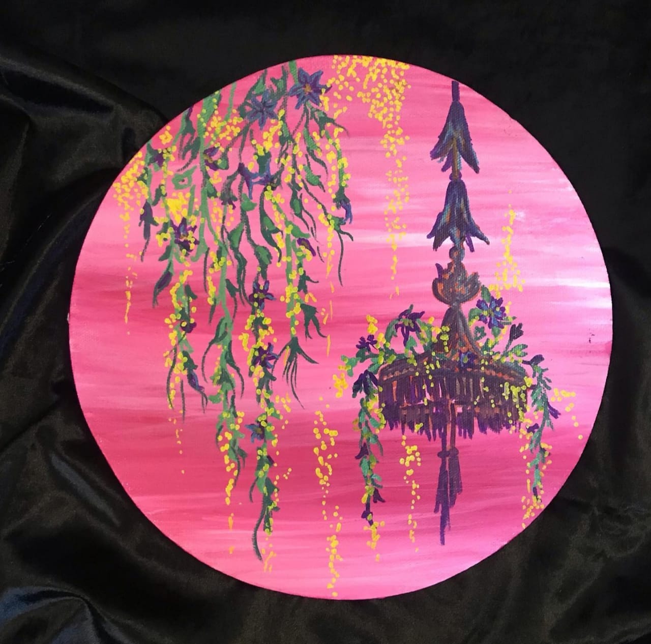 Round Canvas Painting in Pink